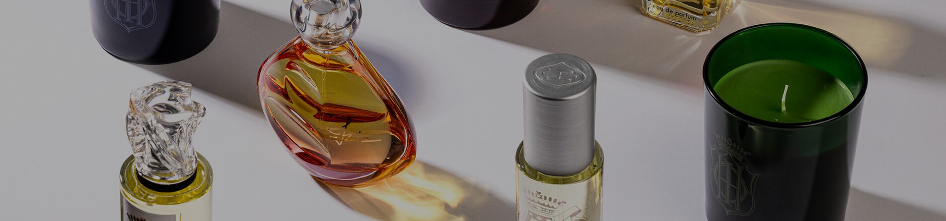 Des produits de l'univers Parfums : eau de parfum, eau de toilette, bougies